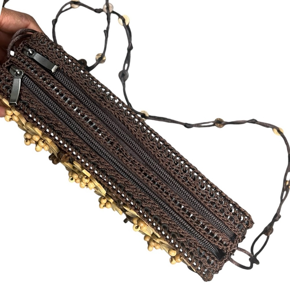 Handmade Eco Friendly Coconut Shell Handbag - Picture 7 of 7